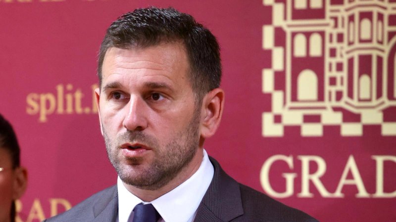 Gradonačelnik o optužnici protiv dvojice gradskih vijećnika: 'Trebali bi podnijeti ostavke, tzv. moralne vertikale su imale takav narativ za sve'