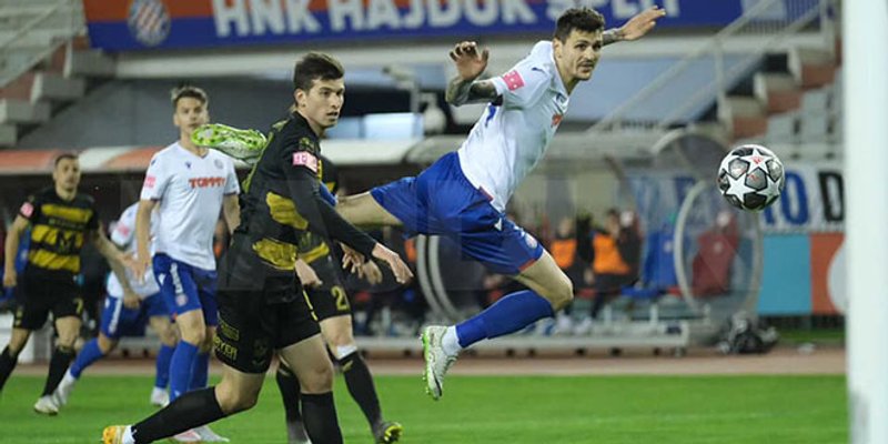 STANKO JURIĆ: Trebali bi što više forsirati igrače iz naše škole!