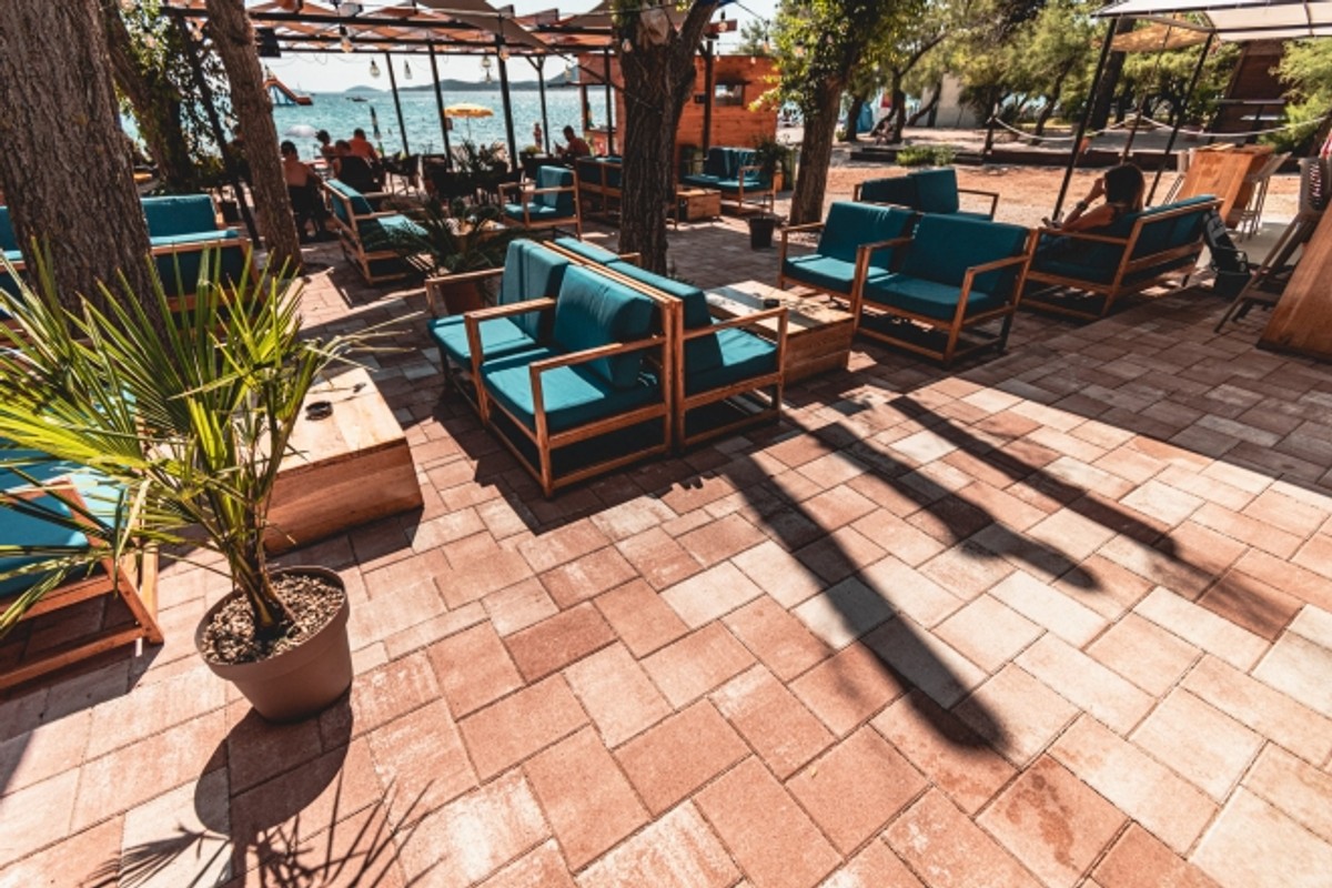 Uredite prostor oko bazena uz ova top 3 savjeta 