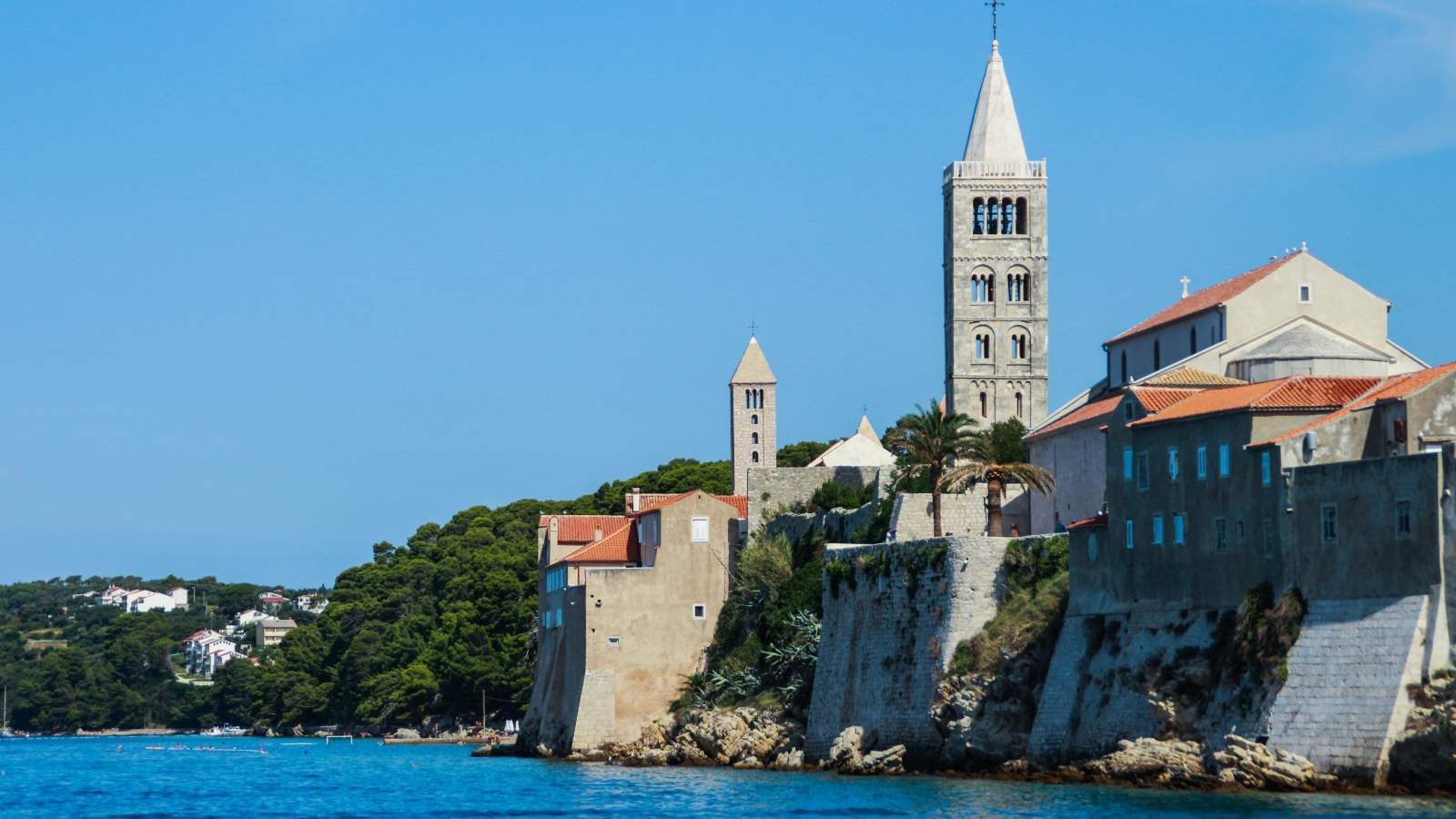 ILEGALNI OTPAD DIGAO NA NOGE RAB: Vodu će sada kontrolirati svaki mjesec, evo što će tražiti