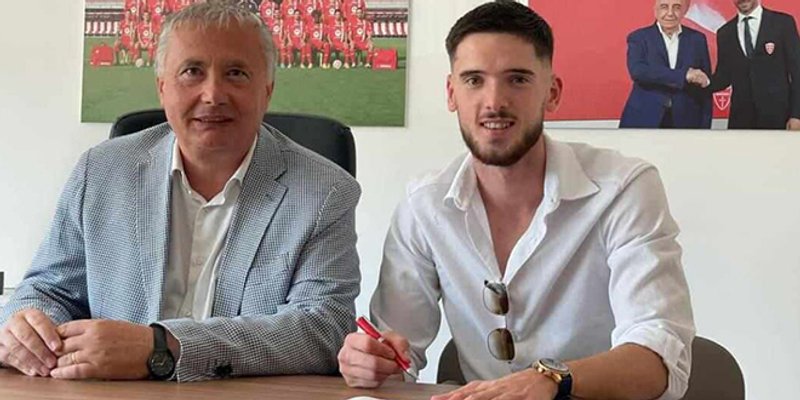 INTERVJU 'Prošlu sezonu neću nikad zaboraviti, da sam ostao u Hajduku ne bih se naigrao'