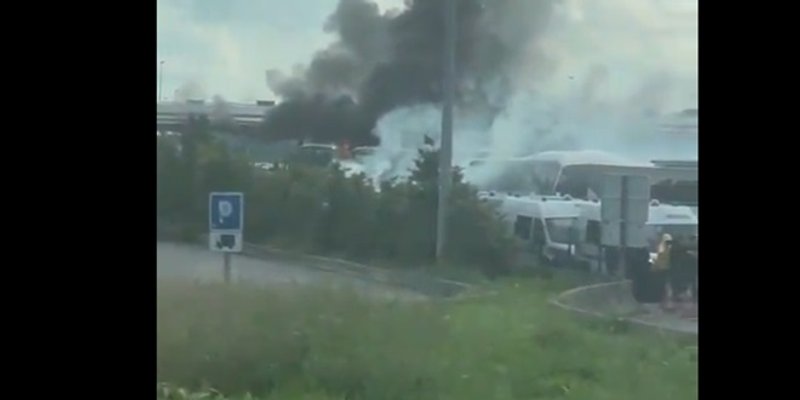 VIDEO Strašan obračun navijača na autocesti