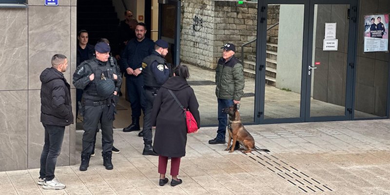 LAŽNA DOJAVA Policija nije pronašla išta sumnjivo pregledom zgrade suda 