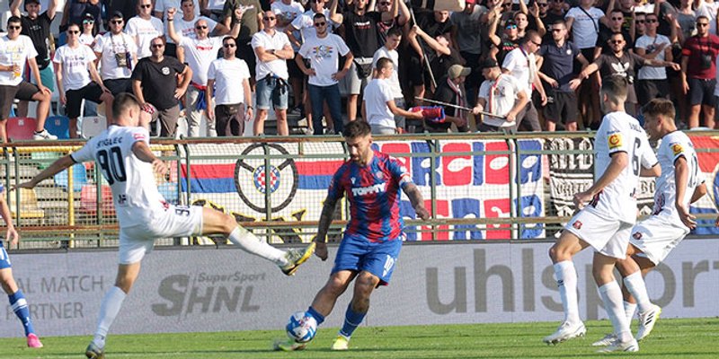 KOMENTAR UTAKMICE: Sramotna partija naših, nećete tako ništa osvojiti