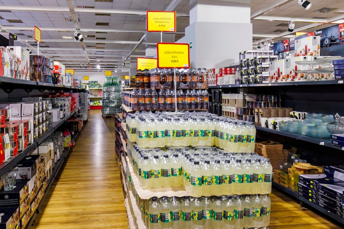 Ludilo u Kaštelima! U poznati outlet stigli vrhunski televizori - nećete vjerovati koliko koštaju! Evo što je još na brutalnoj akciji