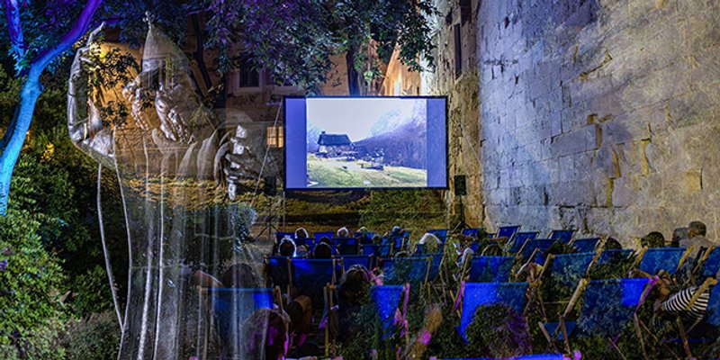 Europska premijera večeras na tvrđavi Gripe, talijanski gangsteri na Bačvicama