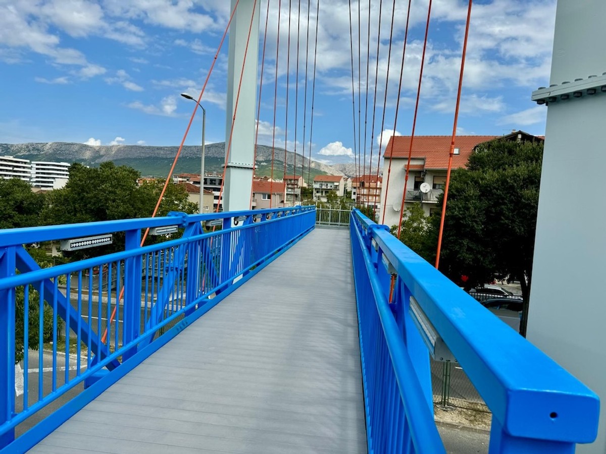 Otvoren nathodnik u Vukovarskoj | foto: Veljko Martinović