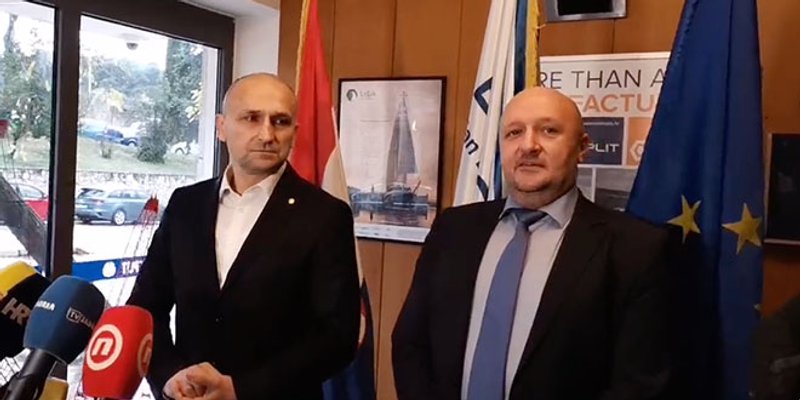 ŠTO JE S BRODOVIMA? Novi ministar obrane posjetio Debeljaka, nije htio odgovarati na pitanja 