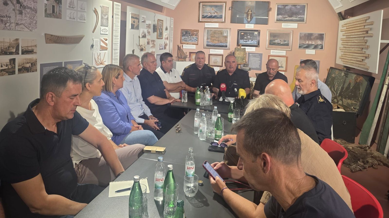 MEDVED S BRAČA: Vatrogasci i sve službe su dali maksimalne napore u zaštitu ljudi i imovine