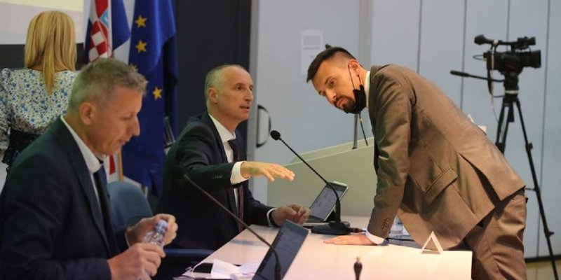 UŽIVO: JOŠ JEDAN PORAZ Prošao prijedlog HDZ-a o definiranju murala na Gripama!