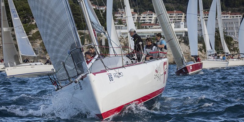 Sutra starta 75. Viška regata, prijavilo se rekordnih 170 posada