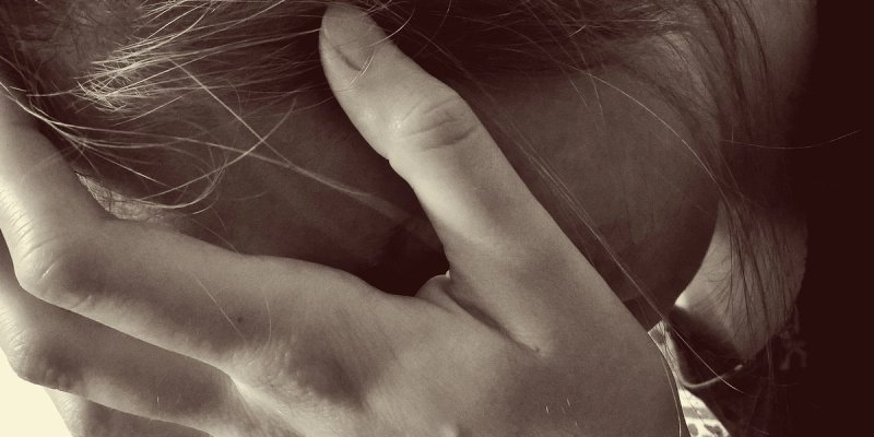 Makaraninu tri i pol godine zatvora, ženu je ubo nožem i zaprijetio joj: 'Ubit ću tebe i sebe ako zovneš policiju'