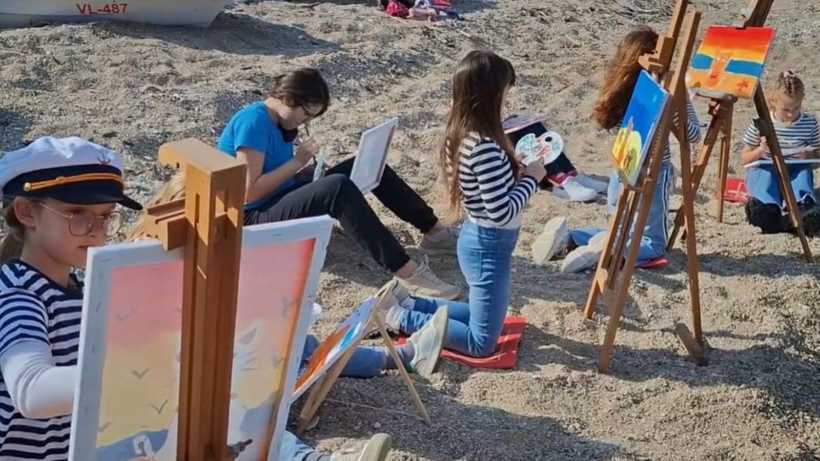 VIDEO Pogledajte kako su korčulanski osnovnoškolci prenijeli na papir osjećaje o svom kraju
