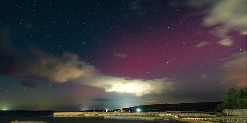 Polarna svjetlost mogla bi se noćas vidjeti i iz Hrvatske