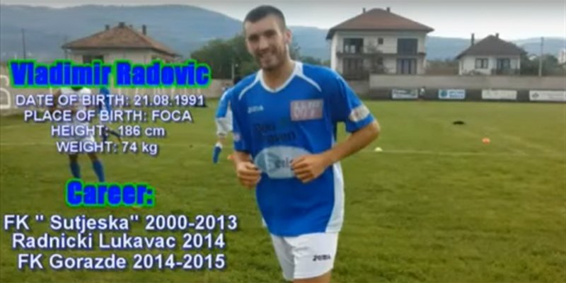 Srpski nogometaš Vladimir Radović ostao bez angažmana u Zmaju zbog fotografije sa Šešeljem