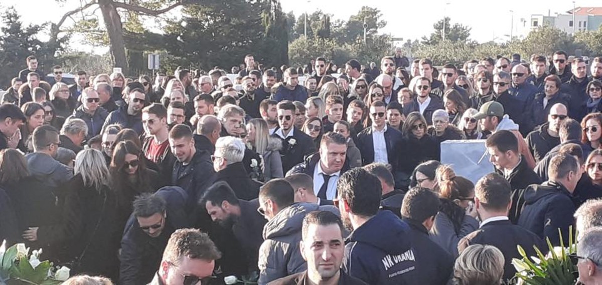 Održan posljednji ispraćaj Ive-Valentina Tomaša u Baškoj Vodi