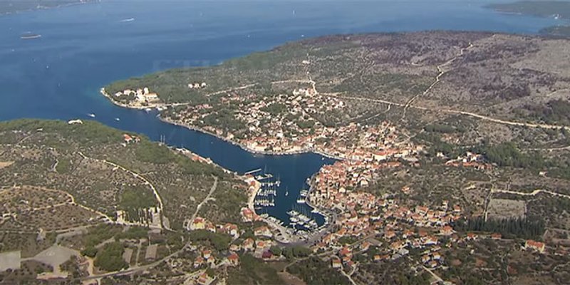 FANTOMSKA GRADNJA NA BRAČU: Policija krenula s uhićenjima, radi se o slučaju radi kojeg je načelnik Milne dobivao prijetnje 