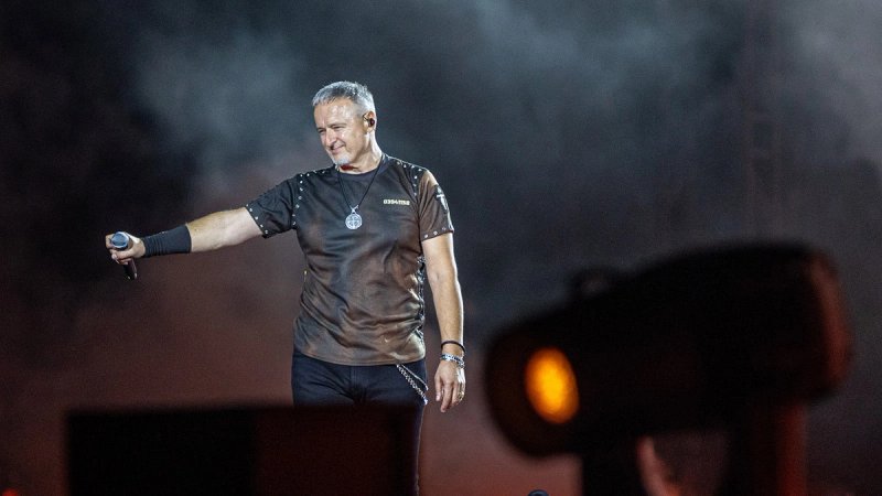 Pogledajte što je danas objavljeno na službenoj Thompsonovoj stranici