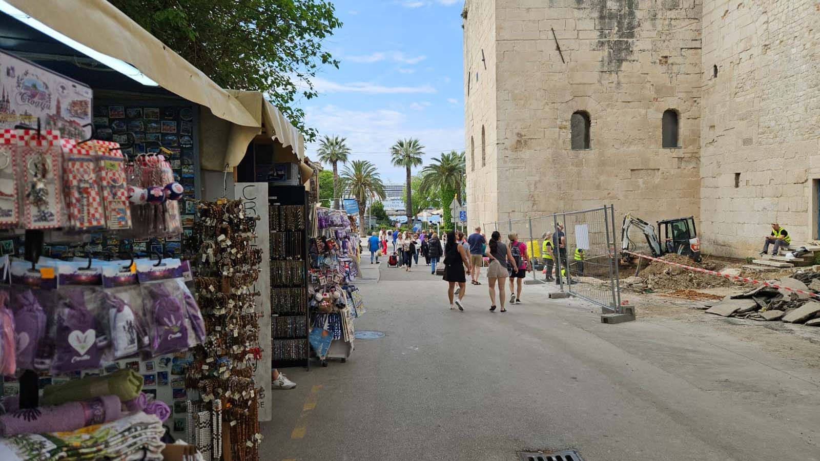 Vapaj prodavača iz Hrvojeve: 'Ovo nam je sve što imamo, pustite nas da radimo nedjeljom'