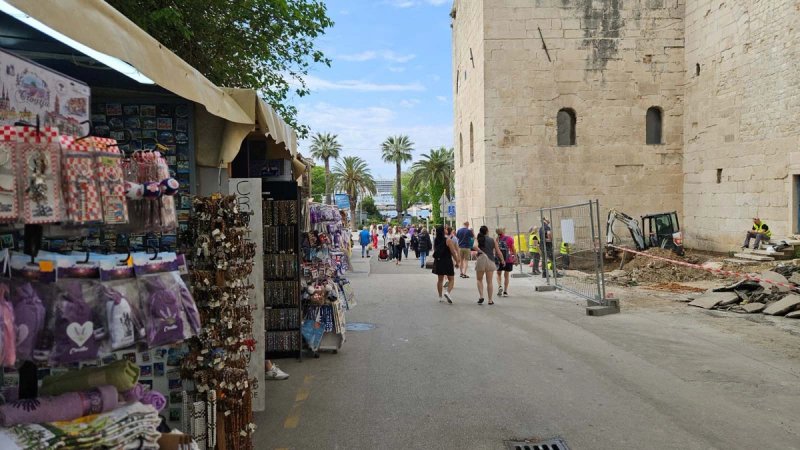 Vapaj prodavača iz Hrvojeve: 'Ovo nam je sve što imamo, pustite nas da radimo nedjeljom'