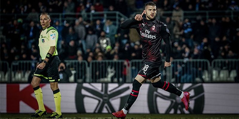 Rebić zabio za Milan i udaljio Lazio od borbe za titulu!