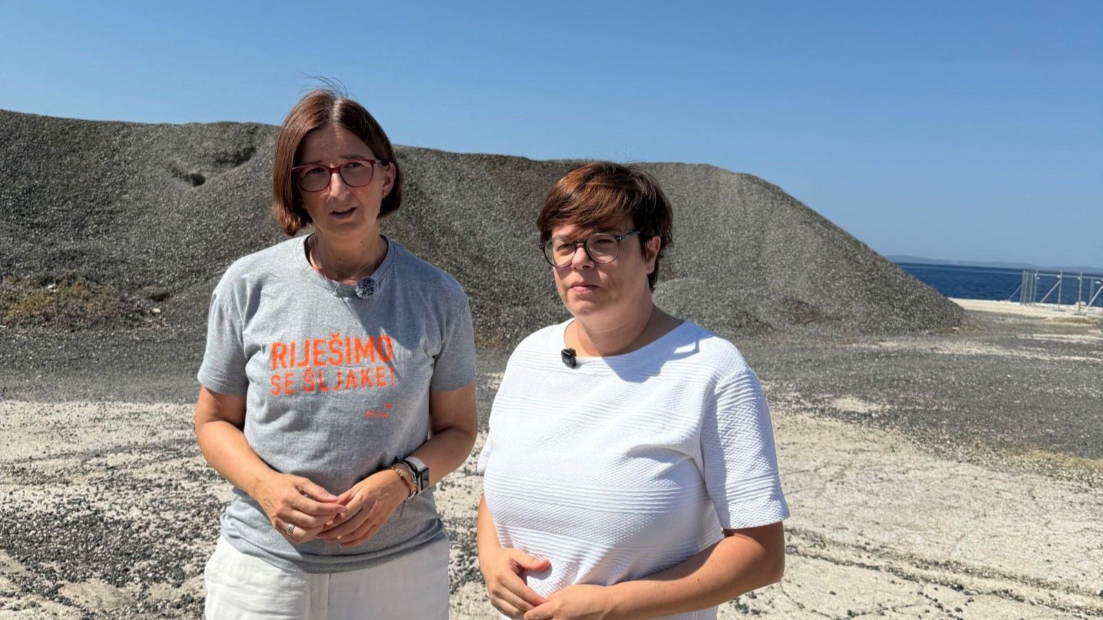ŽESTOKE PORUKE S ODABRANE LOKACIJE 'Ovdje je 200 tisuća tona opasne ferokromne troske, ekocid u Gospiću nije izoliran slučaj'