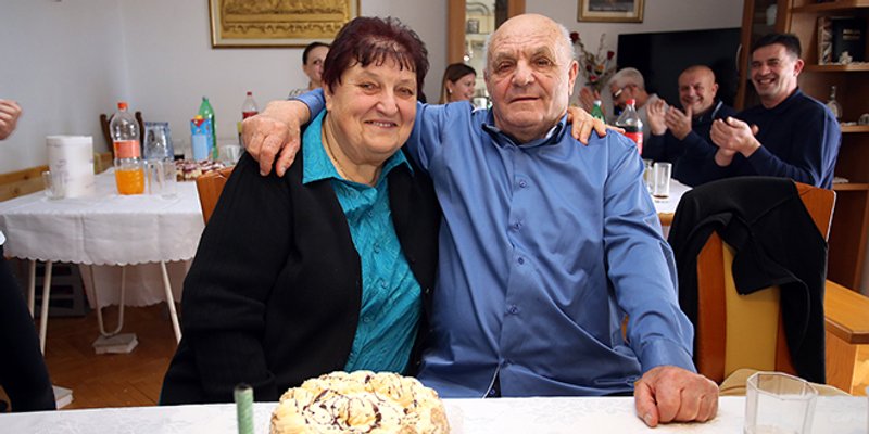 ZLATNI PIR U OBITELJI RADIĆ 'Išli smo skupa u školu, samo što sam ja bila peti, a on osmi razred'