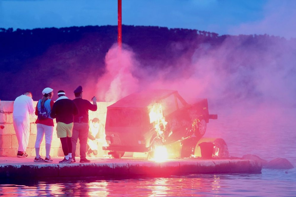 Kaštel Kambelovac danas u znaku maškara: Pogledajte tko je krnje