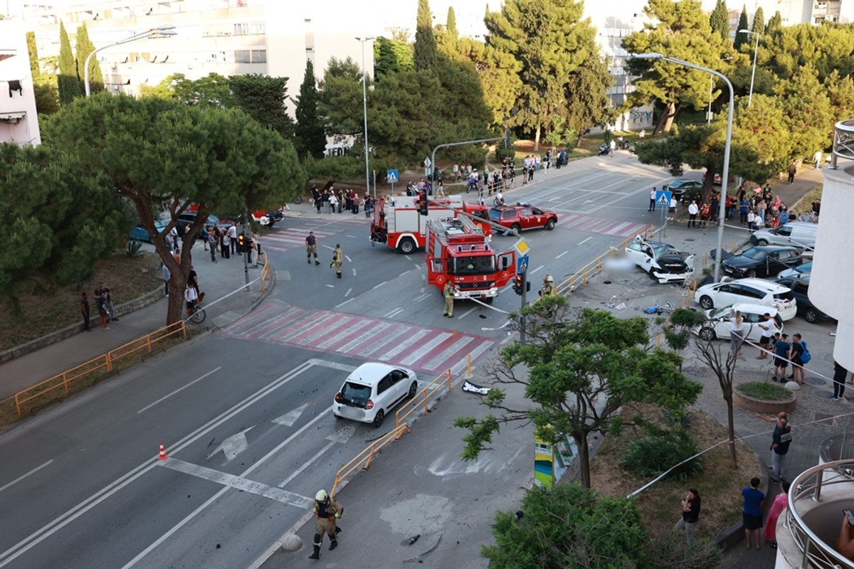 Svjedoci nesreće u Splitu: 'Teslom preletio Twinga, tragično preminula pješakinja pokušavala pobjeći'