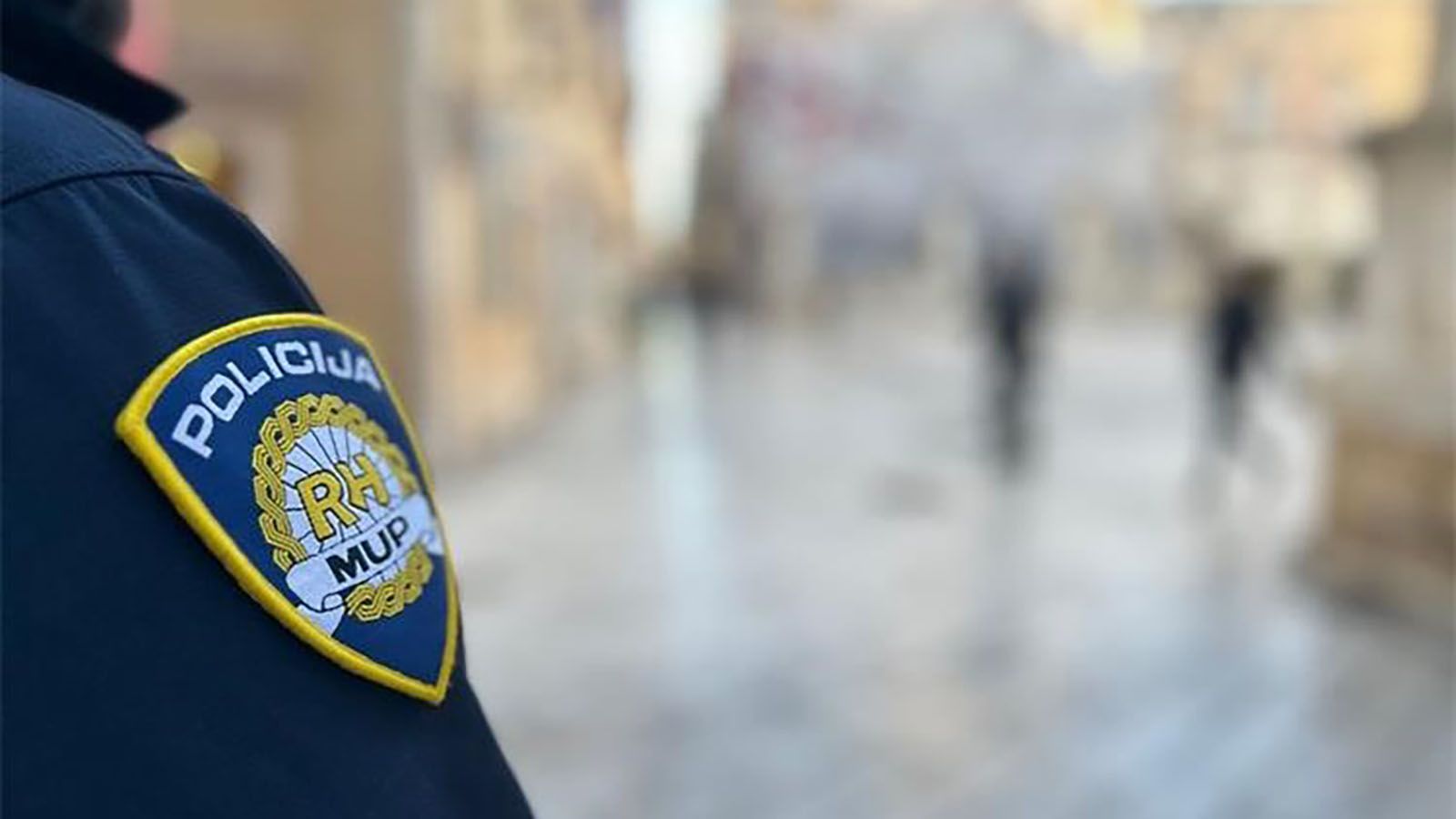 Dvojica policajaca osumnjičena za napad na 19-godišnjaka iz BiH