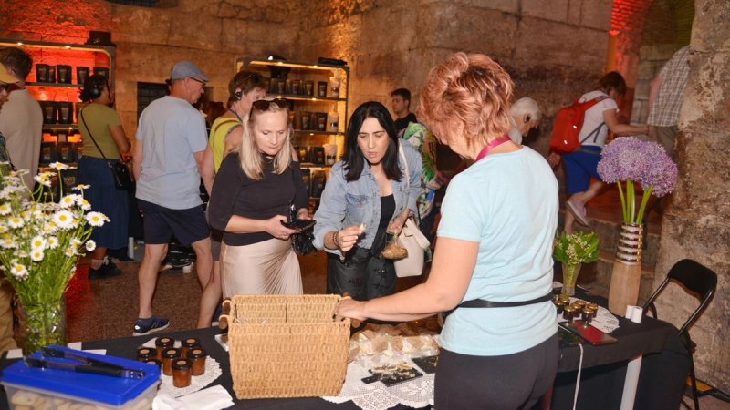 VIDEO Slatkoljupci, spremite se: Kreće 2. SlatCroFesta by Slatkopedija!