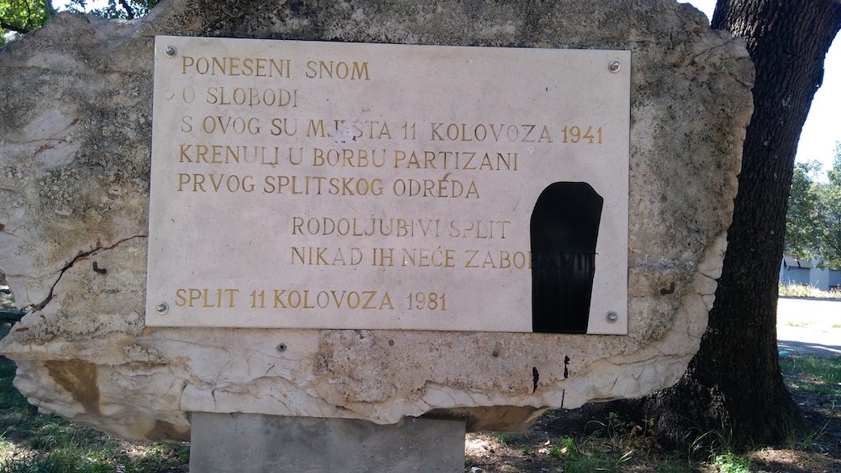 TRADICIJA SE NASTAVLJA Ponovno oštećen spomenik Prvom splitskom partizanskom odredu na Plokitama