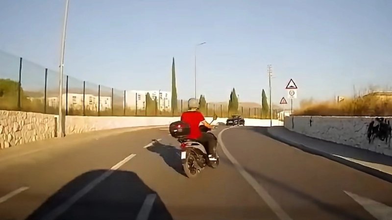 VIDEO S MEJAŠA: Pogledajte do kraja kako je biser savladao zavoj