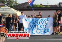 Ruganje na račun ratnih zločinaca: 'Vojislave, Vatko te čeka'