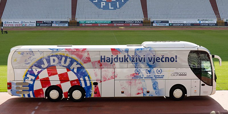 Hajduk predstavio novi klupski autobus