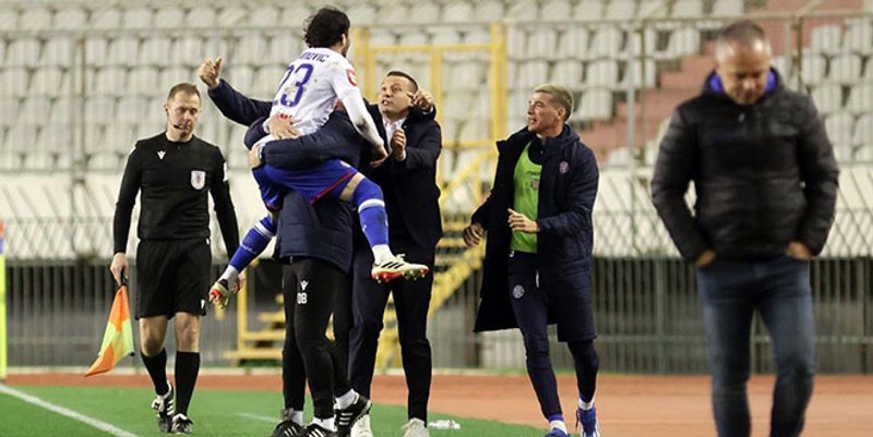 KRAJ: Hajduk se petardom plasirao u polufinale kupa, sjajan gol Krovinovića, zabio i Kleinheisler!