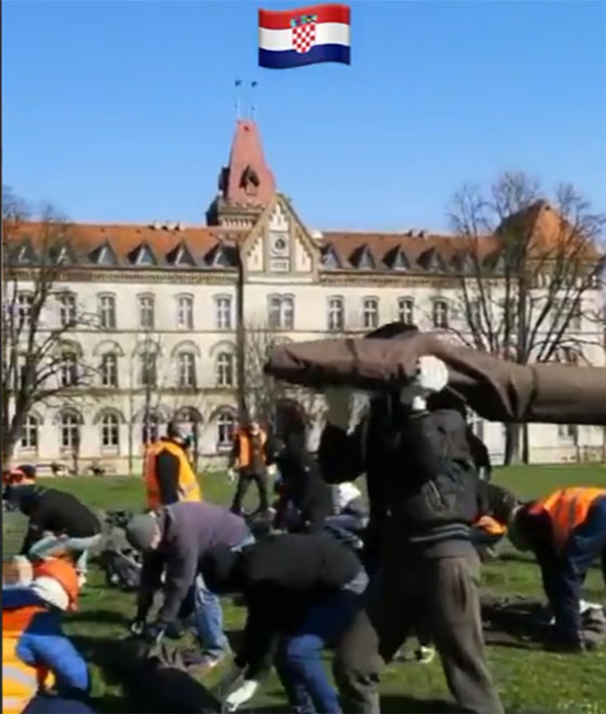 SVI ZA HRVATSKU: Torcida u Zagrebu pomagala nakon razornog potresa! 