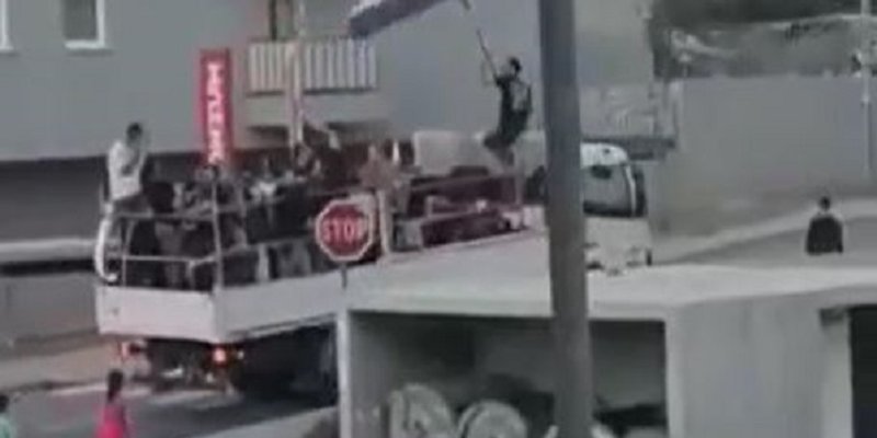 VIDEO Slavlje na kamionu uz Hajdukove pjesme!