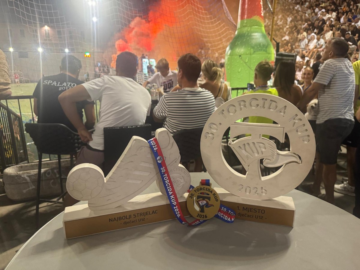 VIDEO Mladi hajdukovci osvojili dječji Torcida kup