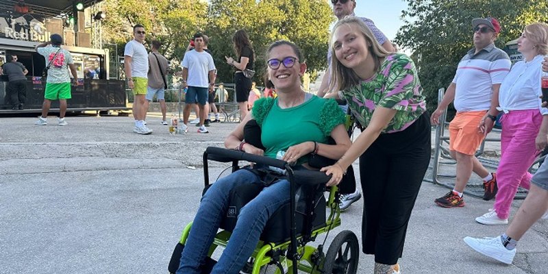 DOGODILO SE ČUDO Dora: Svake godine dođem ispred ulaza, želja mi je jedne godine ući na Ultru