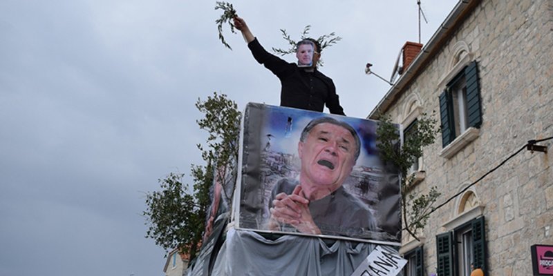 Pogledajte fotogaleriju donjokaštelanskih maškara