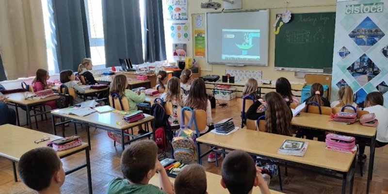 ČUVAJ OVAJ SVIJET - NEMA IH JOŠ 5! Splitski učenici educirani o odvajanju otpada