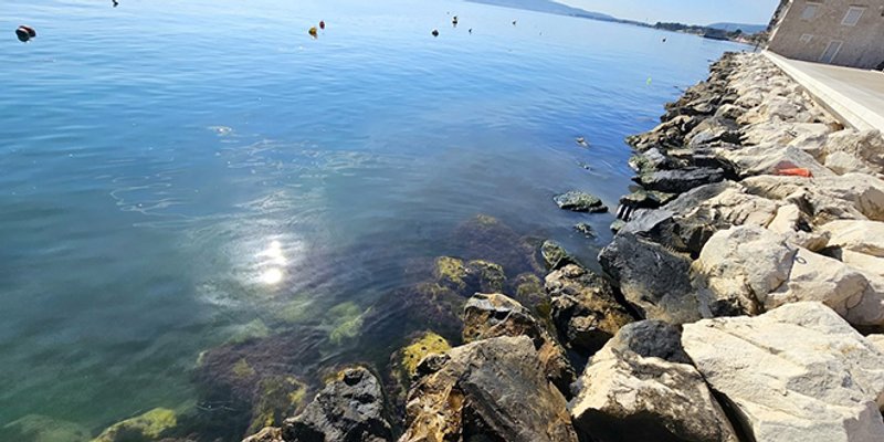 SRAMOTAN PRIZOR Na samoj rivi u Kaštel Štafiliću ispuštaju fekalne vode