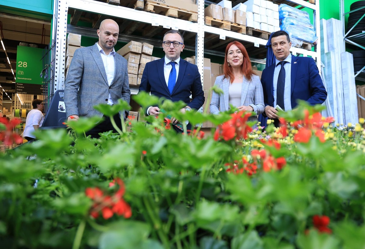 PEVEX u Varaždinu otvorio novi prodajni centar