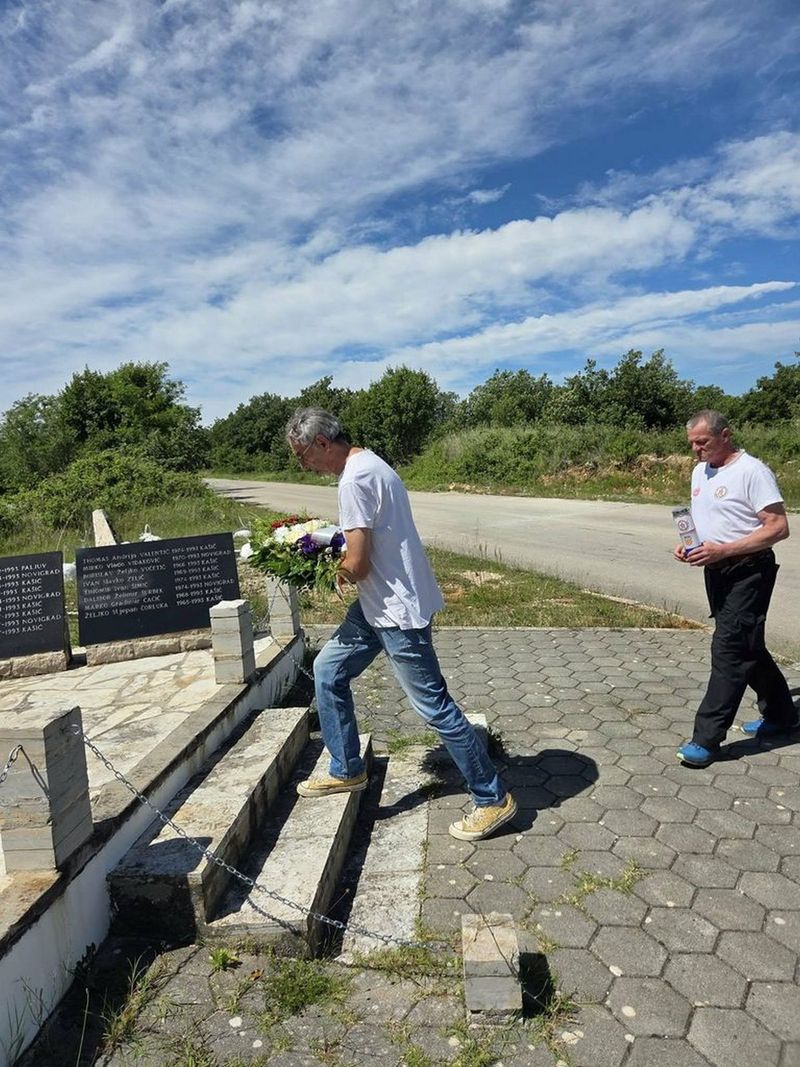 FOTOGALERIJA Susret hrvatskih branitelja u Kašiću: Sjećanje na operaciju Maslenica