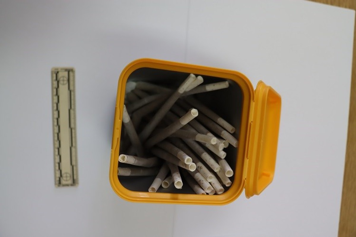 Dvoje stranih državljana policija zaustavila zbog prekoračenja brzine pa im pronašla drogu