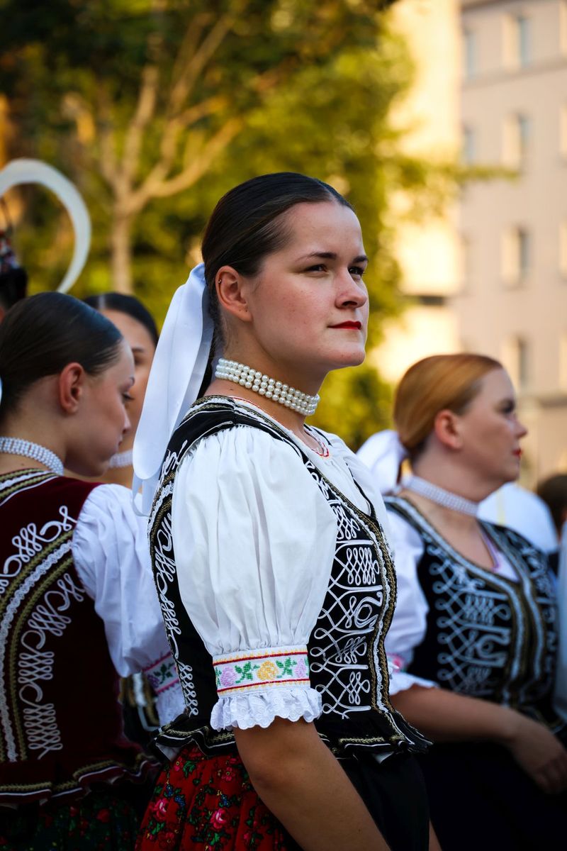 'Sve boje svijeta ponovno u Splitu': Jubilarno 5. izdanje CIOFF festivala folklora otvoreno jučer spektakularnim koncertom na Rivi