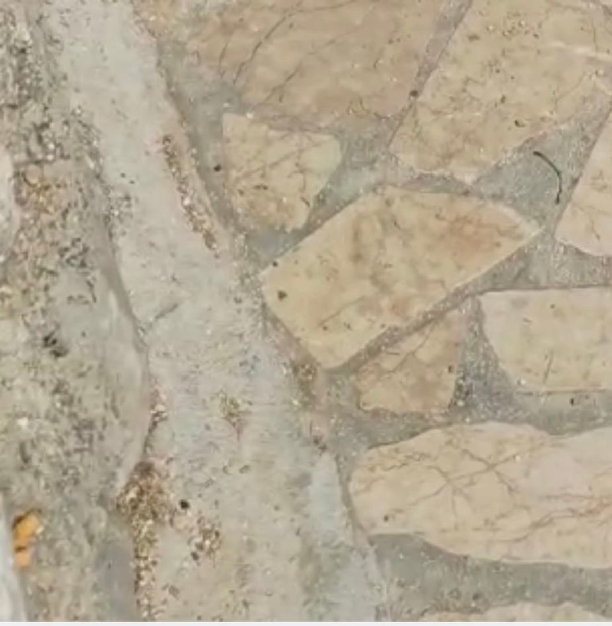 DOBRO JE PROŠLO Na plaži Kaštelet kupača stresla struja