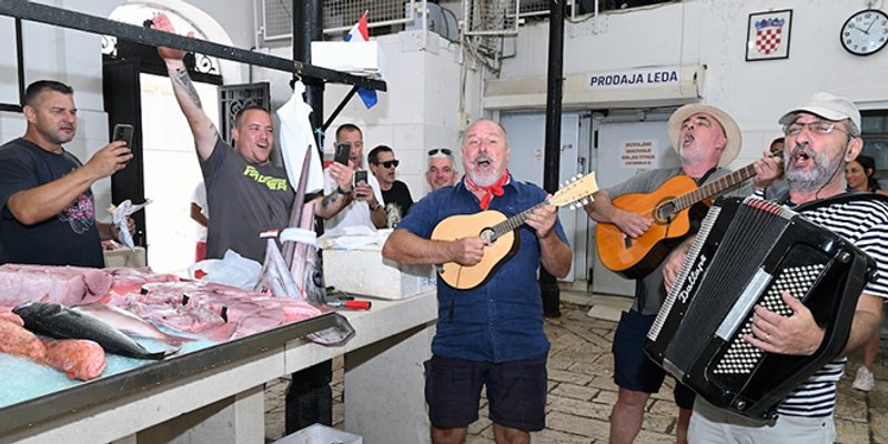 FOTOGALERIJA Trio Gušt iznenadio sve na splitskoj Peškariji