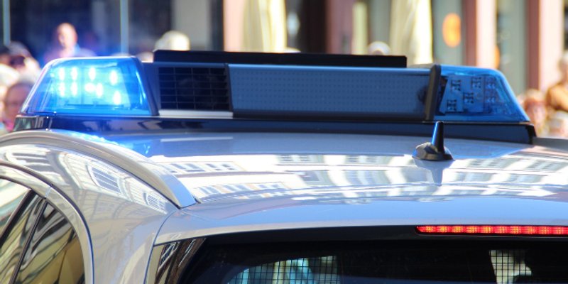 Maskiran harao po zagrebačkim trgovinama, uz prijetnje oštrim predmetom otuđivao novac